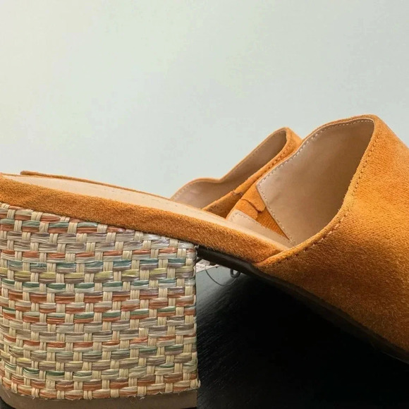 Ann Taylor Factor Size 8 - Picture 12 of 15